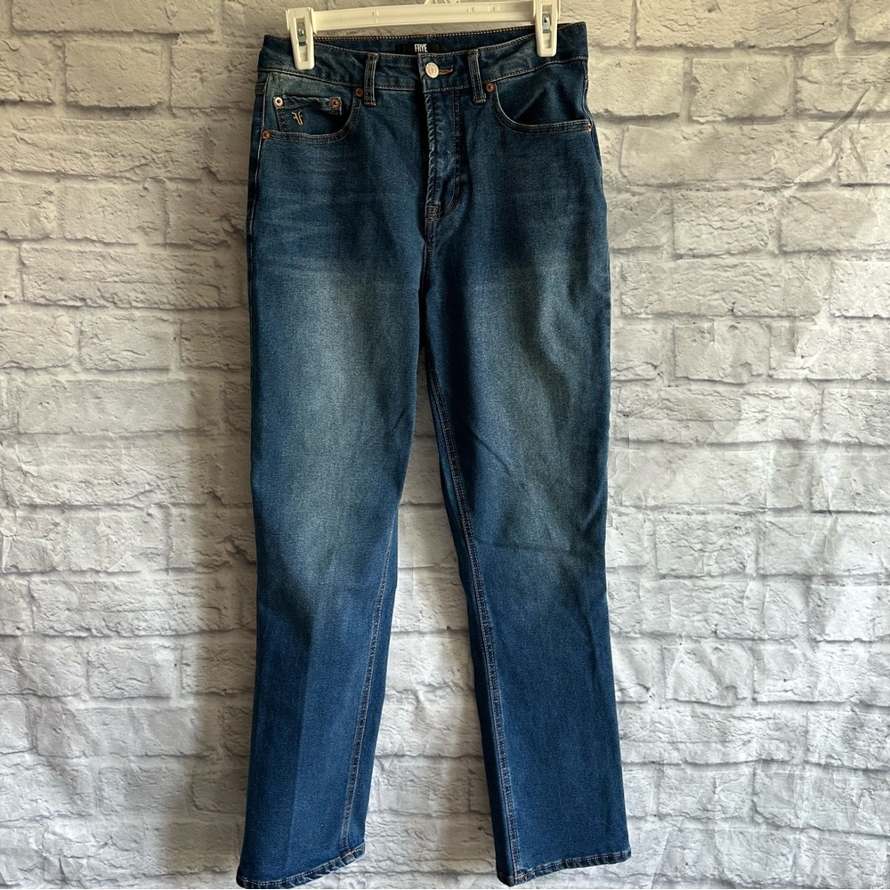 PREOWNED FRYE STRAIGHT LEG JEANS WOMENS 4 SIZE 27